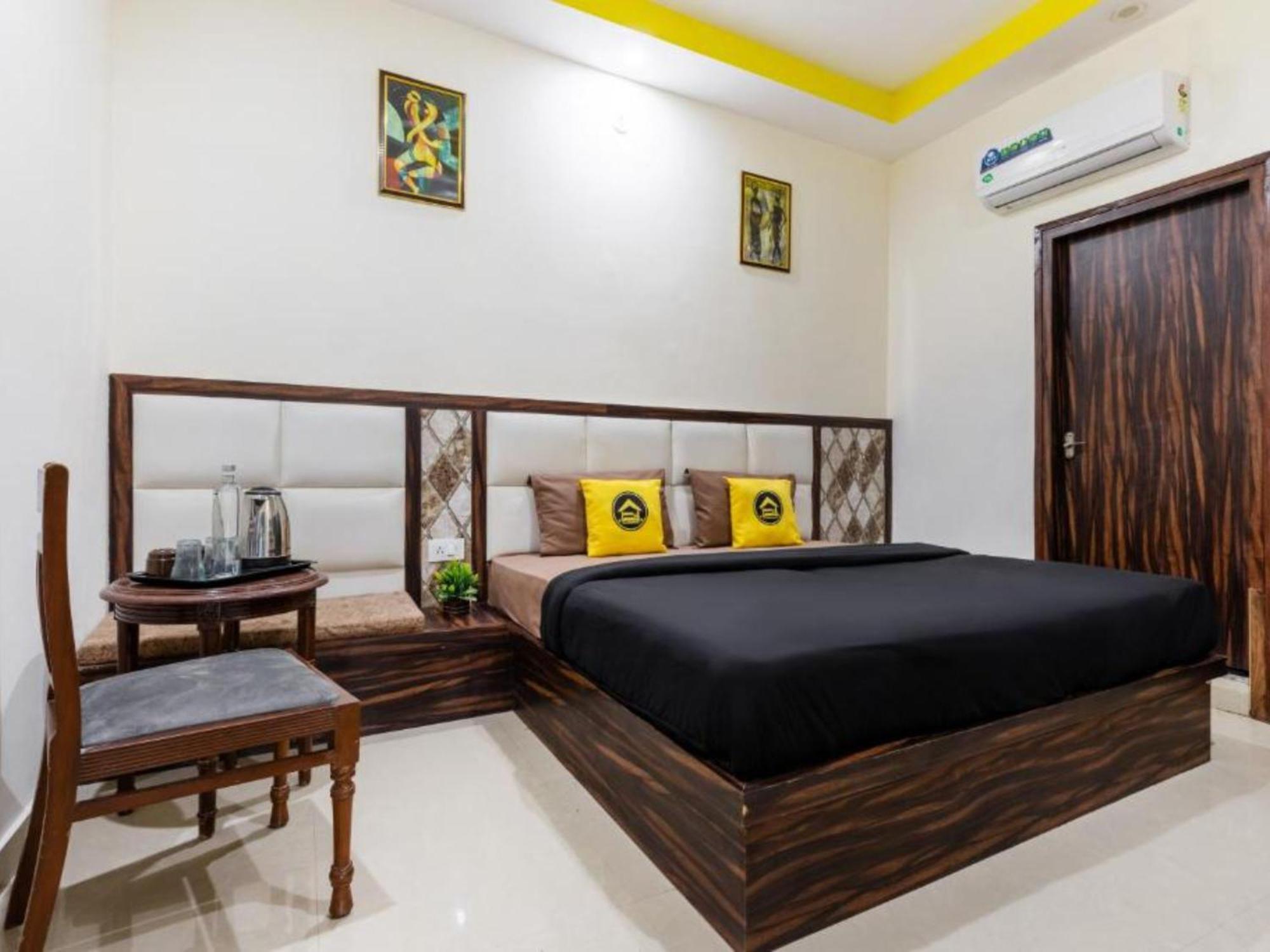 The Agra Hostel