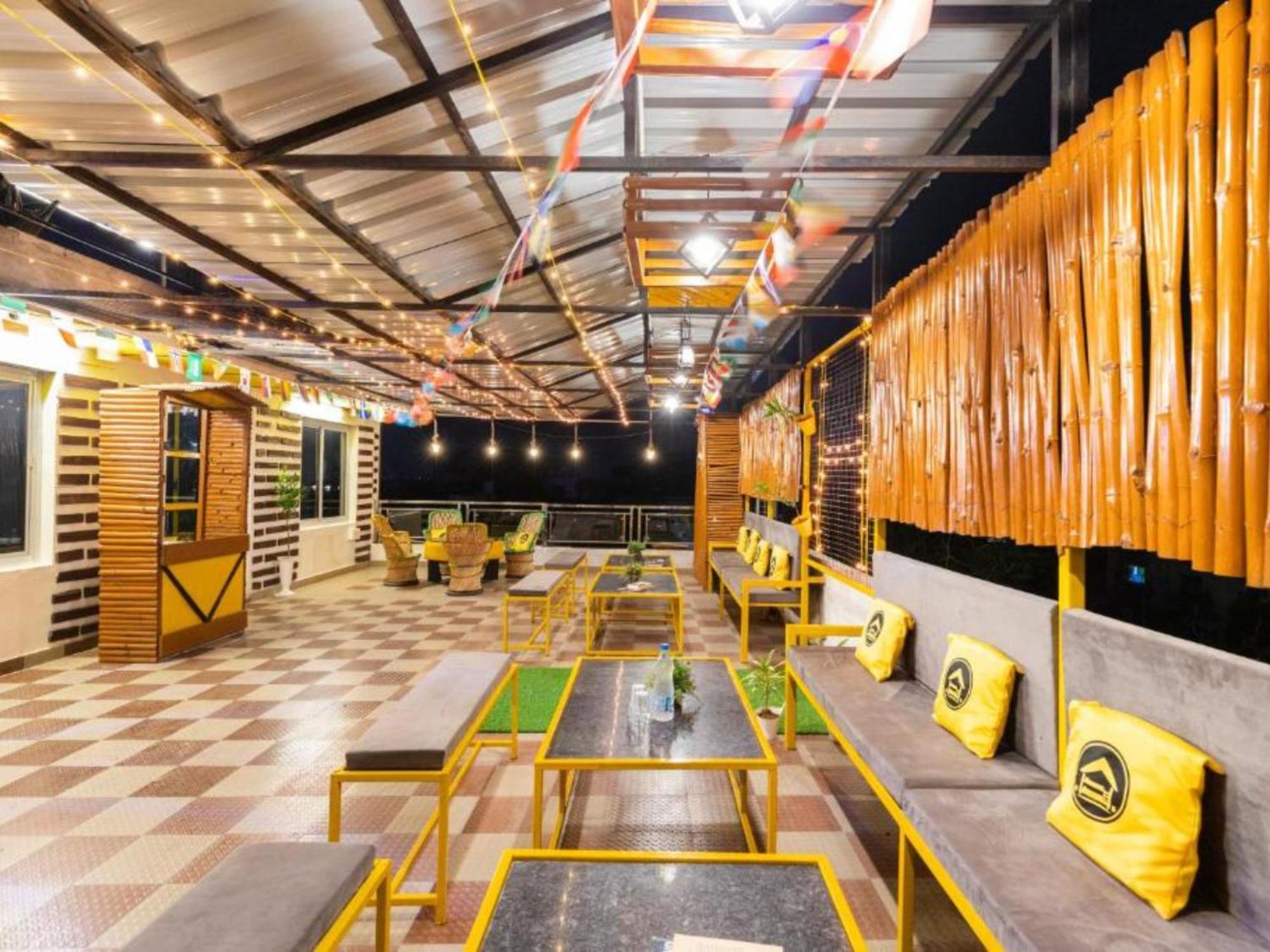 Hostel The Agra